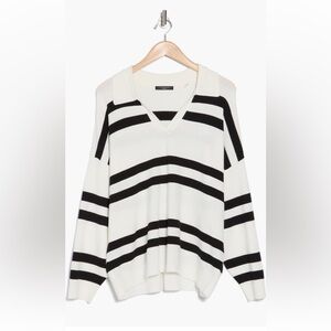 T Tahari Johnny Collar Sweater Black and White Stripes size 1X NWT
